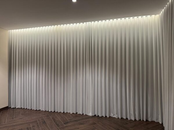 Motorized Curtains - Image 26