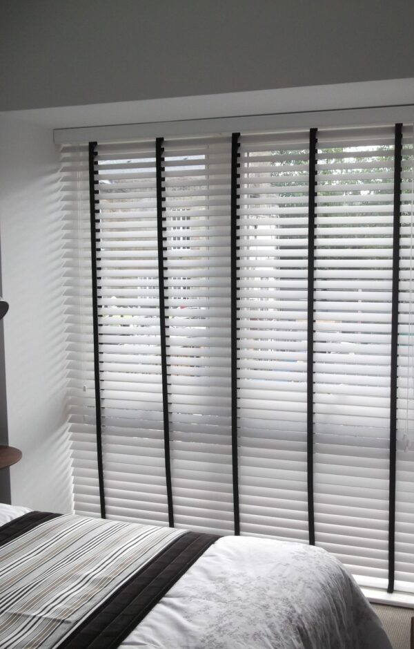 Venetian Blinds - Image 2