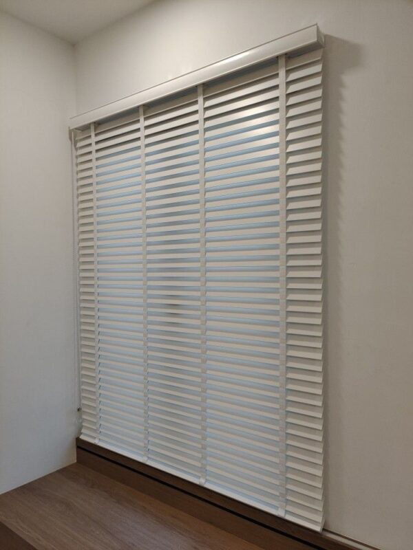 Venetian Blinds - Image 3